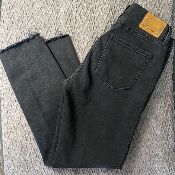 Aritzia / Denim Forum Yoko High Rise Slim - Picture 2 of 10